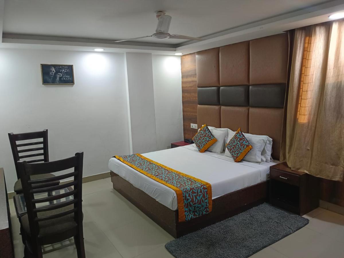 Hotel Clayton Near Igi Airport Delhi Nowe Delhi Zewnętrze zdjęcie