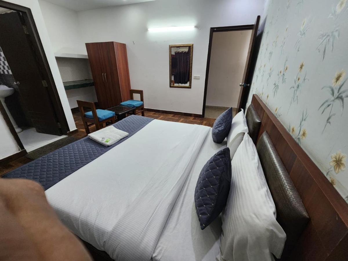 Hotel Clayton Near Igi Airport Delhi Nowe Delhi Zewnętrze zdjęcie