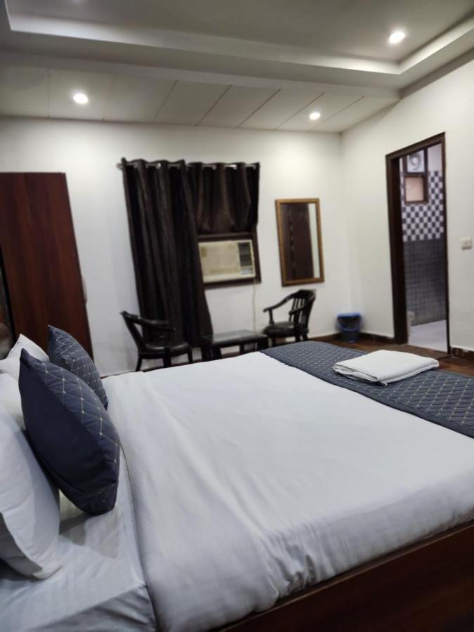 Hotel Clayton Near Igi Airport Delhi Nowe Delhi Zewnętrze zdjęcie