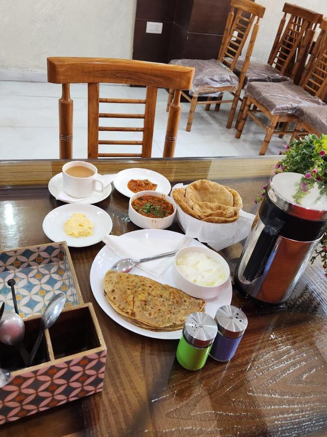 Hotel Clayton Near Igi Airport Delhi Nowe Delhi Zewnętrze zdjęcie