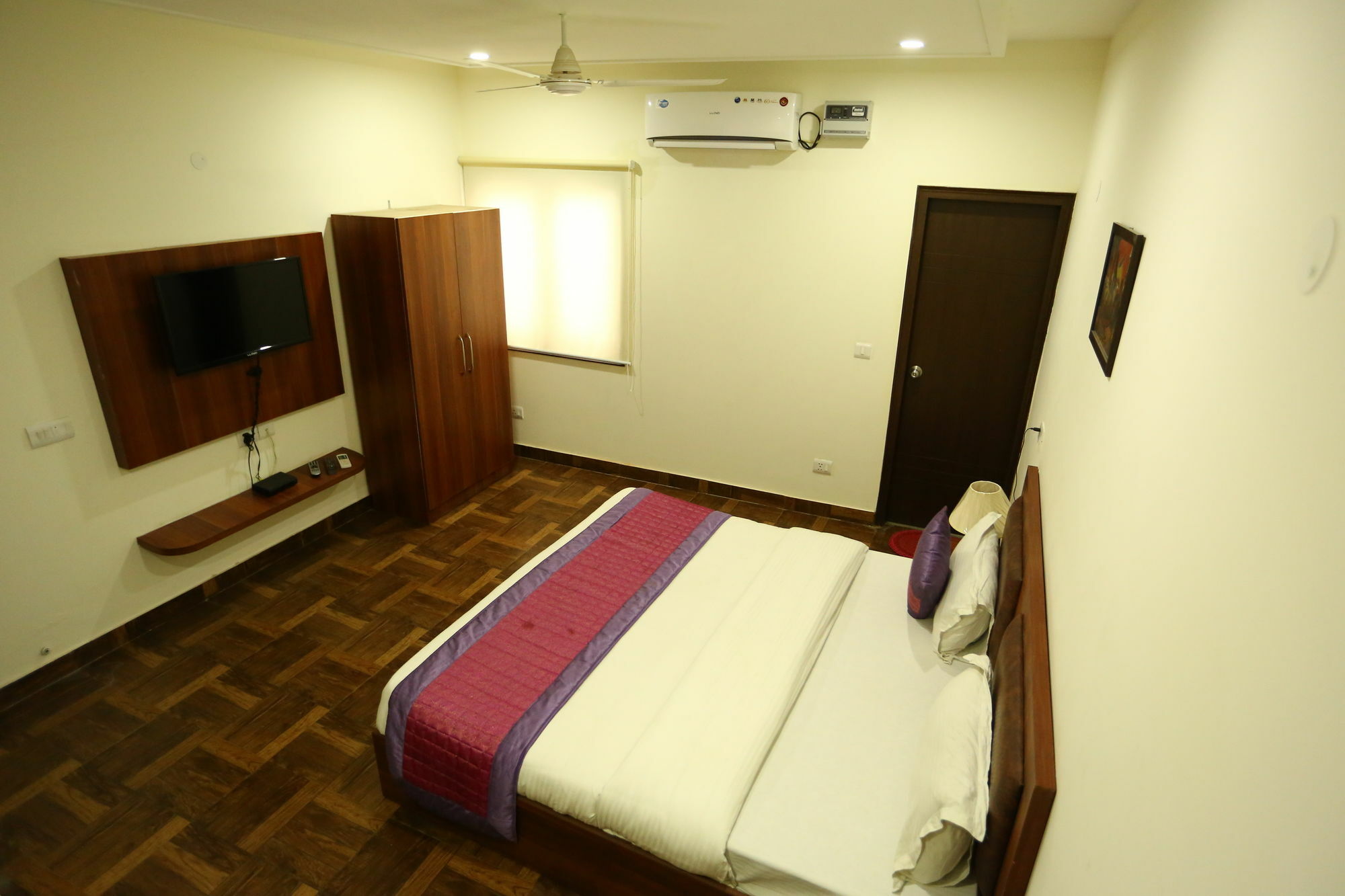 Hotel Clayton Near Igi Airport Delhi Nowe Delhi Zewnętrze zdjęcie